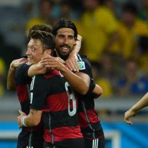 Brasil é goleado pela Alemanha e dá adeus à Copa