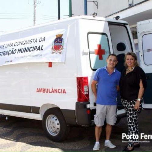 Prefeitura de Porto Ferreira recebe nova ambulância para o Departamento de Saúde