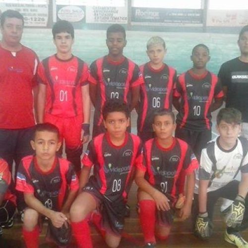 Liga Ferreirense: Sub-13 da Escolinha de Futsal Garoto Nota 10 vence equipe de Santa Gertrudes