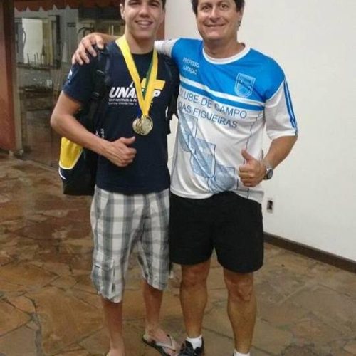 Guilherme Hencklein, do Clube de Campo, é destaque no Campeonato Paulista de Natação