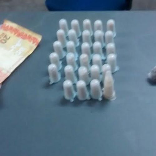 Menor de 17 anos é apreendido pela PM na Vila Maria por tráfico de drogas