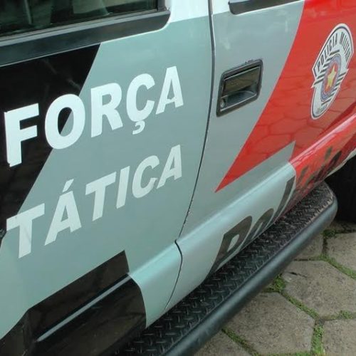PM apreende moto Honda CG com placa de fusca para averiguação