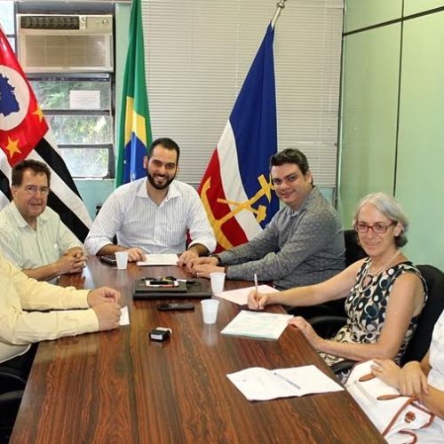 Prefeitura renova parceria com Hospital de Câncer de Barretos para exames ginecológicos