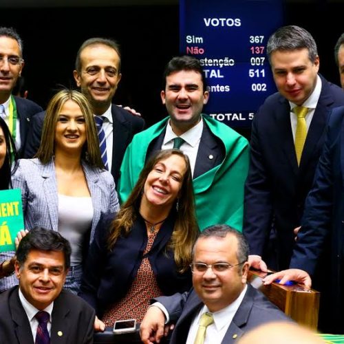 Lobbe comemora resultado e espera que Senado afaste Dilma