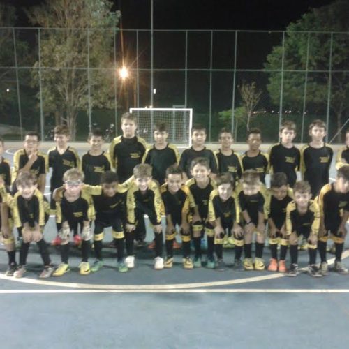 Escolinha de Futsal da MarGirius realiza jogos pelas quartas de final da Copa Sesi/2016