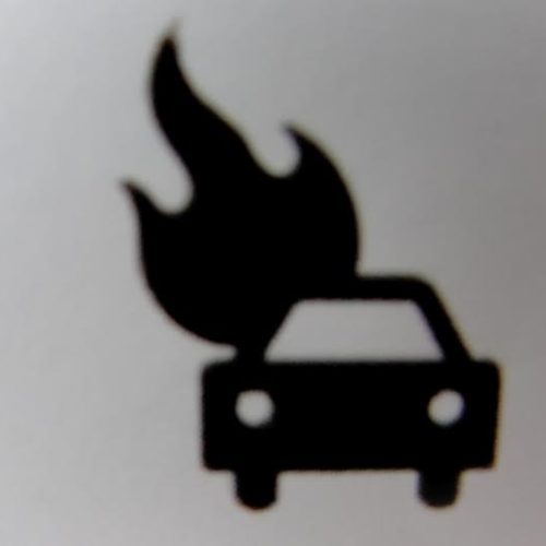 Acidentes de trânsito com vítima e incêndio em veículo registrados pela PM de Porto Ferreira