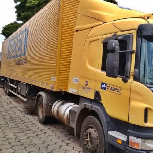 PM recupera carga roubada de caminhão dos Correios avaliada em 1 milhão de reais; 3 foram presos