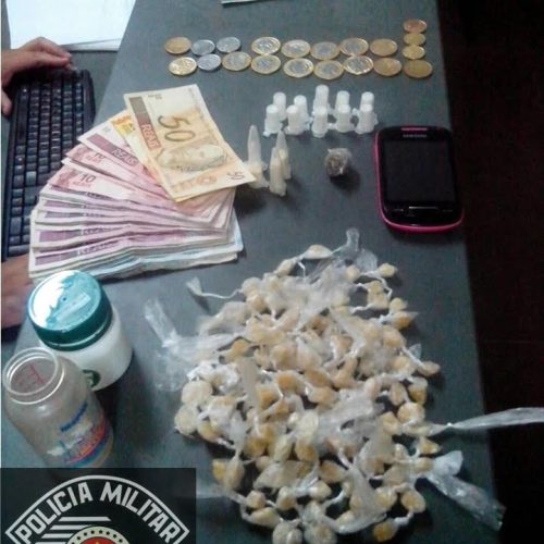 Homem é preso em flagrante de tráfico de drogas na Vila Maria