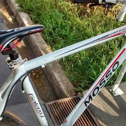 Bicicleta abandonada é localizada no Salgueiro