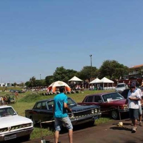 Descalvado: 3º Encontro de Carros Antigos acontece neste domingo (17/09)
