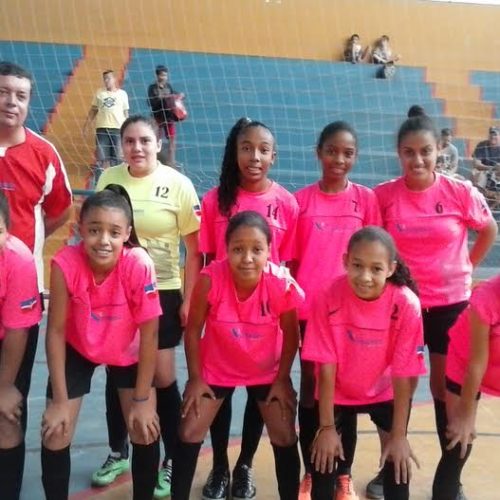 Futsal feminino: Sub 15 do Projeto Garoto(a) Nota 10 sofre derrota em Itirapina