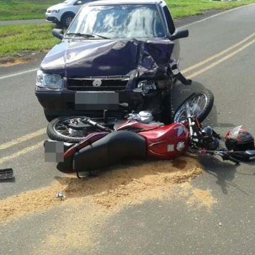 Colisão na Via Syrio Ignatios deixa um motociclista ferido