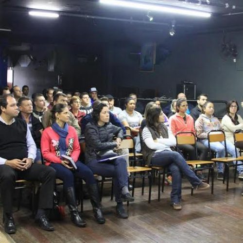 P.F.F.C. realiza Palestra Informativa para colaboradores sobre Atendimento