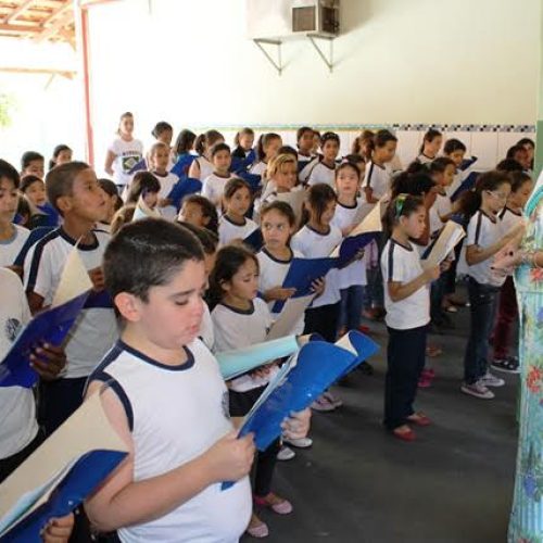Governo municipal entrega revitalização da Emef Professor Agostinho Garcia, no Jardim Anésia