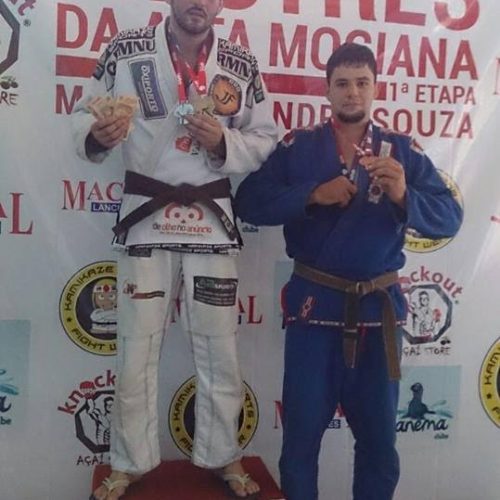 Atletas de Jiu-jitsu da Equipe Robson Moura conquistaram medalhas em Ribeirão Preto