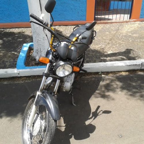 Moto furtada é localizada pela PM na Vila Sybilla