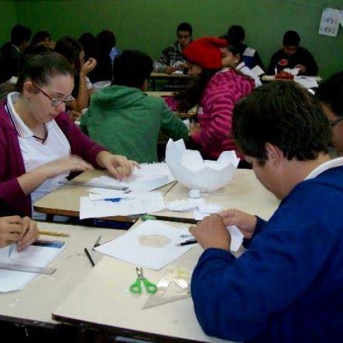 Escola municipal desenvolve projeto tendo a Copa do Mundo como tema