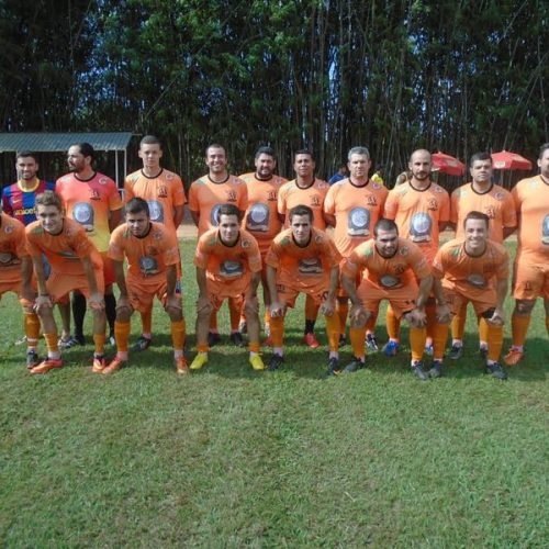 4º Campeonato de Futebol Livre Idade do Clube de Campo: Oxiporto/DVB mantém 100% de aproveitamento