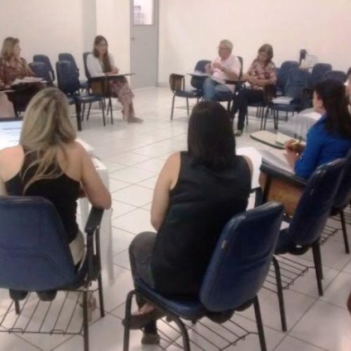 Comissão realiza reunião sobre o Plano Municipal de Educação