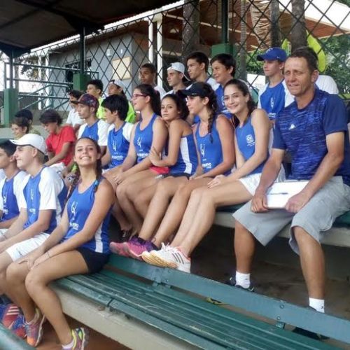 Equipe de tênis do Clube de Campo das Figueiras participa de torneio interclubes em Mogi Mirim