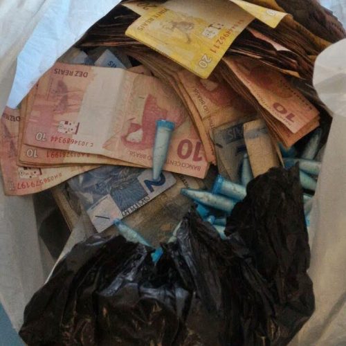PM apreende menor por ato infracional de tráfico de drogas no Jardim Anésia