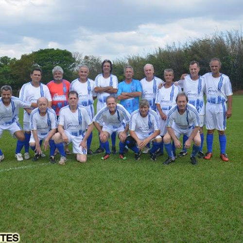 Clube de Campo: equipe de futebol do Lago estreia novo uniforme