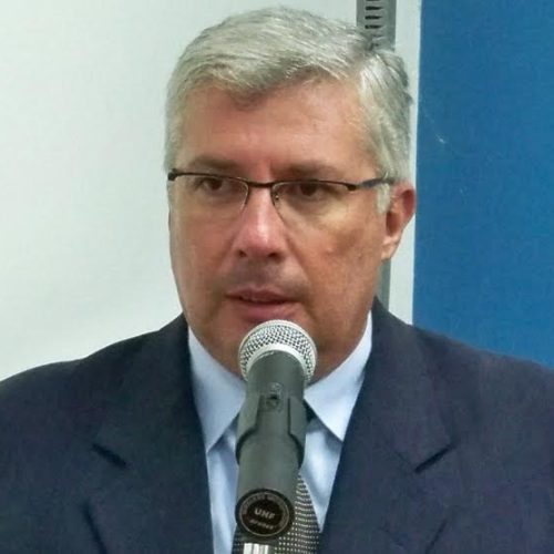 Salário Base dos professores é debatido na Câmara Municipal