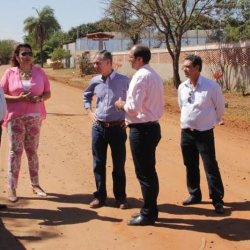 Secretário Davi Zaia visita local que será asfaltado na região do José Gomes