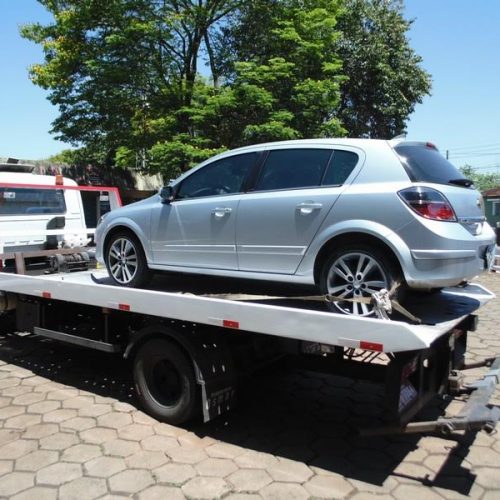 GCM de Porto Ferreira localiza Vectra roubado em Santa Cruz das Palmeiras