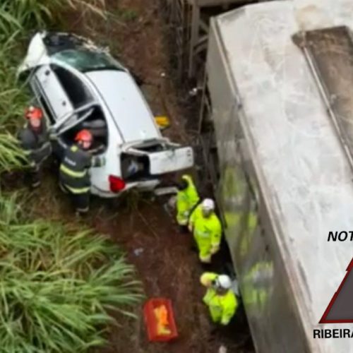 Carro cai em barranco na Anhanguera e duas mulheres ficam feridas
