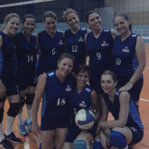 Voleibol Master Feminino perde e vai disputar a final da Série Bronze da APV
