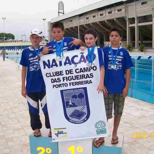 Natação do Clube de Campo se destaca em torneio realizado em Araraquara