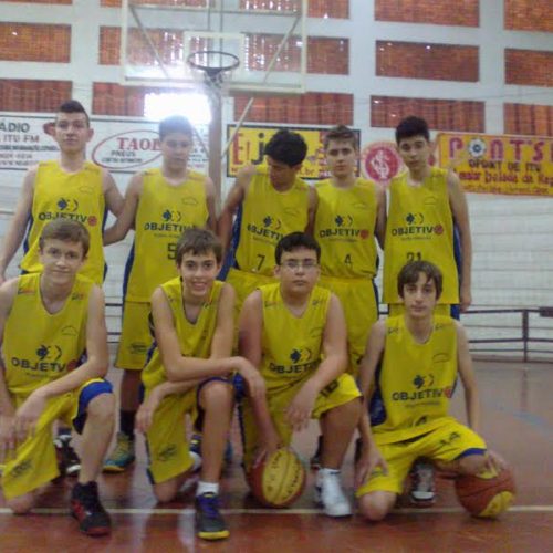 Basquete: final de temporada tem série de partidas