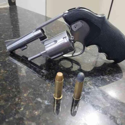 Polícia Militar de São Carlos faz Prisão em Flagrante por Porte Ilegal de Arma de Fogo