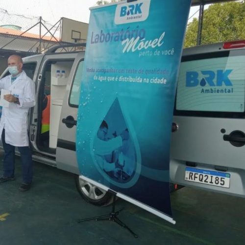 Laboratório Móvel da BRK realiza análises gratuitas da qualidade da água em Porto Ferreira