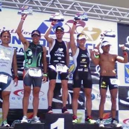 Triathlon reúne atletas de alta performance na Academia da Força Aérea