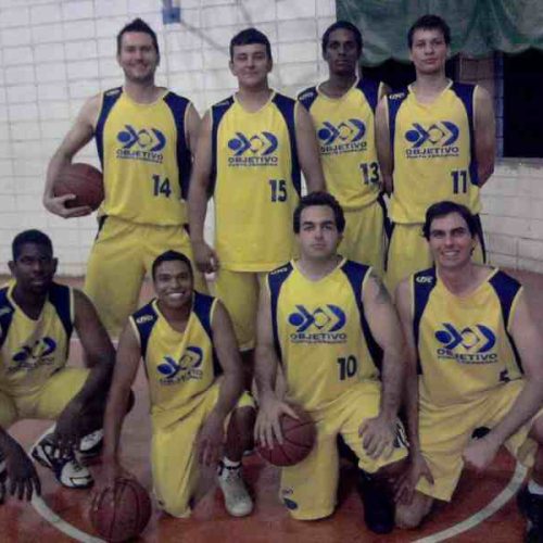Basquete adulto do Marinas do Porto/Odontodoc/DME vence pela Copa Revelar