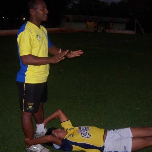Olé Brasil Futebol Clube prepara jovens para jogar na Grécia