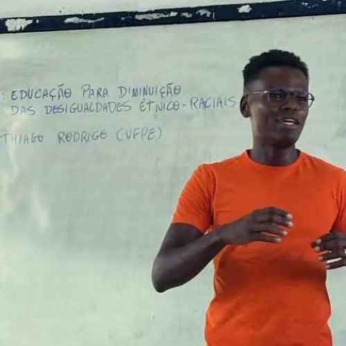 Educação: Programa federal “Mais Professores” pode resgatar esperanças, diz doutor criado em favela
