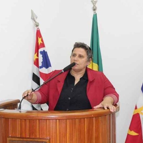 Vereadora questiona prefeito de Porto Ferreira sobre a grande fila de espera para ultrassonografias
