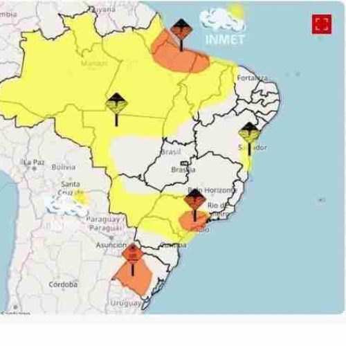 Inmet emitiu alerta de chuvas intensas neste sábado (22) para várias regiões e estados do país