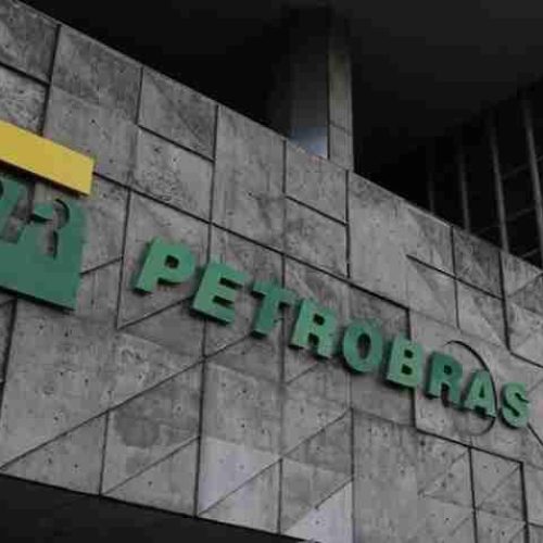 Petrobras sinaliza nova queda nos preços dos combustíveis se petróleo internacional seguir em baixa