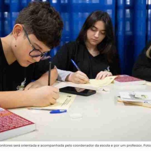 Governo de SP selecionará 12 mil estudantes do ensino médio para programa “Monitor do BEEM”