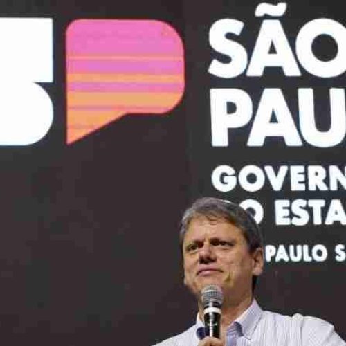 Escolas cívico-militares de SP: Tarcísio abandona escolas vulneráveis e escolhe unidades elitizadas