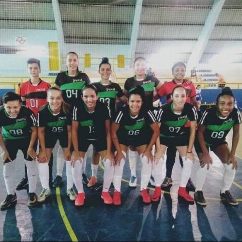Clube Atlético Ferreirense estreia em competição de Futsal Feminino