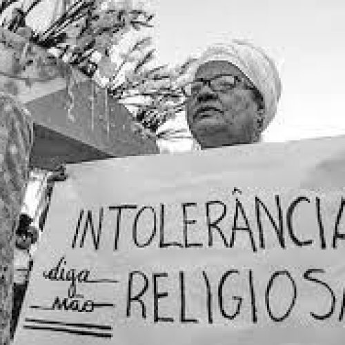 Influenciadora Michele Abreu é condenada por discurso de ódio contra religiões de matriz africana