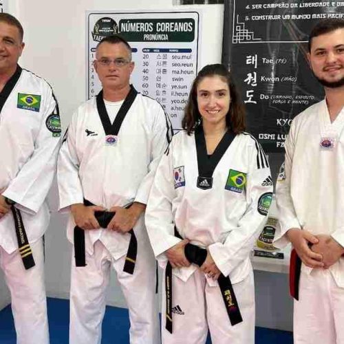Academia Osni Martins de Taekwondo de Porto Ferreira promove o 1º Campeonato Interno de PoomSae