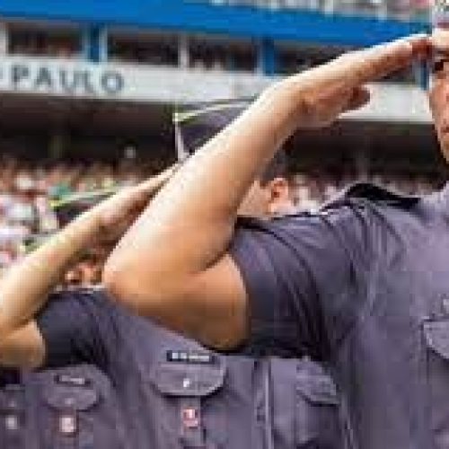 Governador de SP Tarcísio de Freitas nomeia 878 novos soldados à Polícia Militar