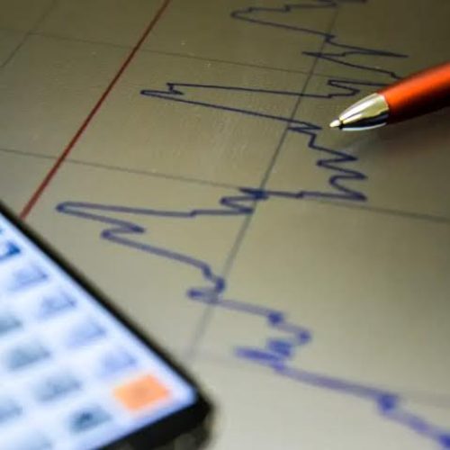 Política & Economia: crise financeira e falta de recursos desafiam a gestão de 71% dos prefeitos