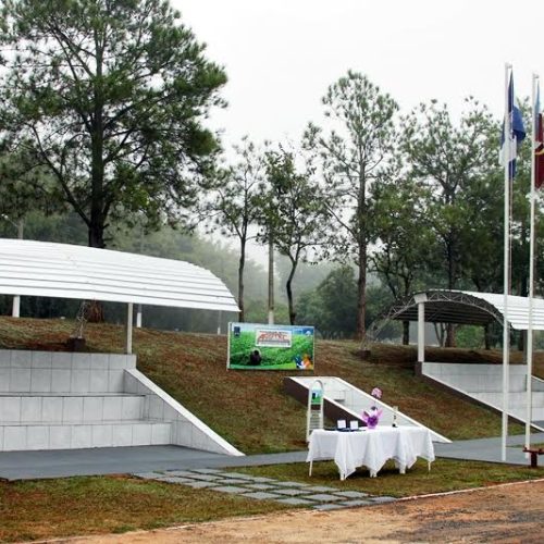 Clube de Campo das Figueiras inaugurou bancos de reservas e bebedouro no campo José Luiz Vasconi